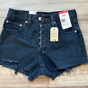 NWT Levi's Women's Black Jean Shorts